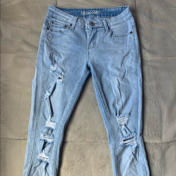Bluenotes Blue Jeans - Picture 2 of 3